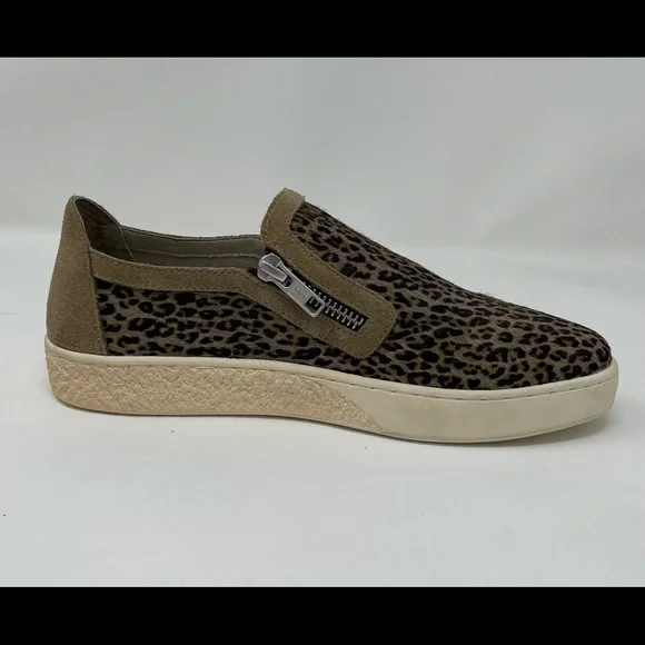 Chocolat Blu Women’s Sneakers Size 37 Never Worn Model - Picture 1 of 4